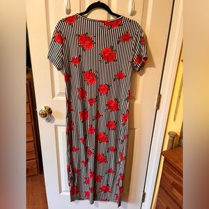 Bobbie Brooks Black and White Midi Sundress with Red Floral Accents LG